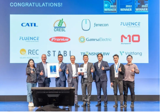 寧德時代戶外液冷電柜EnerOne獲得2022年國際電池儲能獎