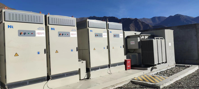 合計規模18MW/90MWh！南瑞繼保助力國家電投西藏5站存量光伏增配儲能保供任務