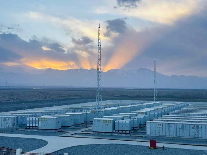 300MW/1200MWh！創新與應用典型案例-—新疆克州構網型獨立儲能項目
