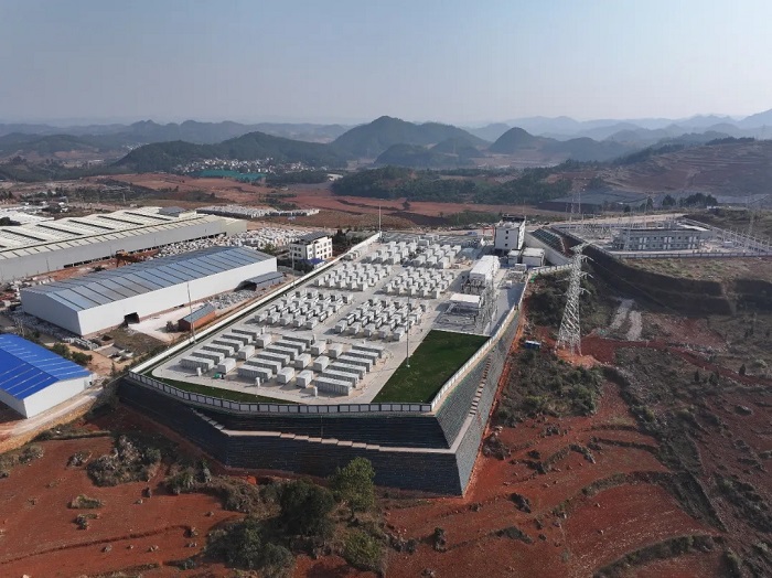 國際領先！南網儲能“構網型鈉離子電池儲能系統”通過權威鑒定